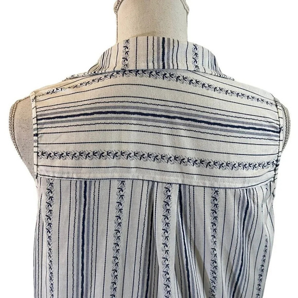 Eden & Olivia Striped Button Up Tank Top Medium Front Hem Tie Collared Pocket - Picture 6 of 10